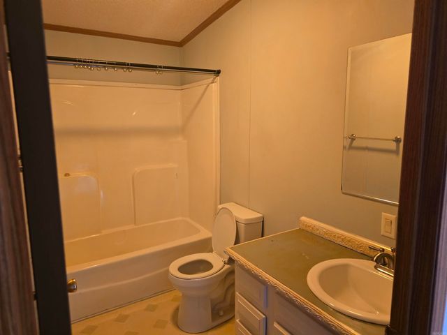 1047 S Hickory Street, Bald Knob, AR 72010