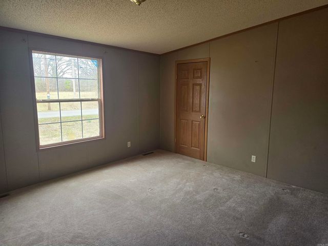 1047 S Hickory Street, Bald Knob, AR 72010