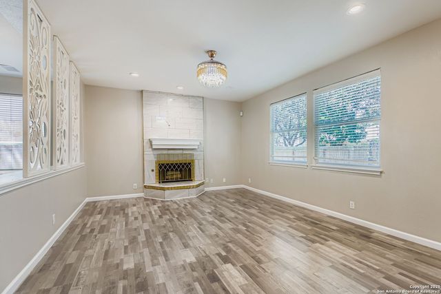 8202 Eagle Peak, Helotes, TX 78023