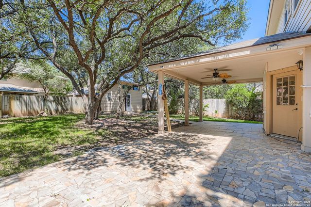 8202 Eagle Peak, Helotes, TX 78023