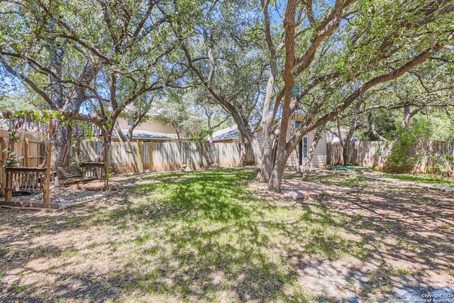 8202 Eagle Peak, Helotes, TX 78023