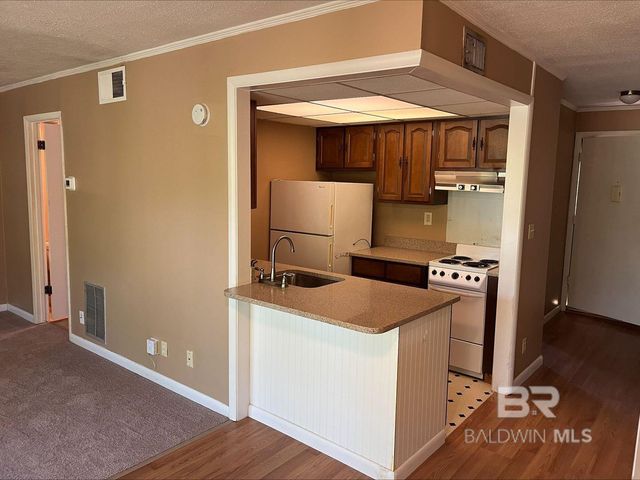 2069 Sea Cliff North 2069, Daphne, AL 36526