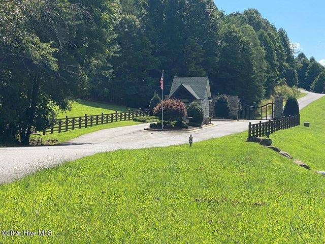 182 & 183 Skyline View Drive, Murphy, NC 28906