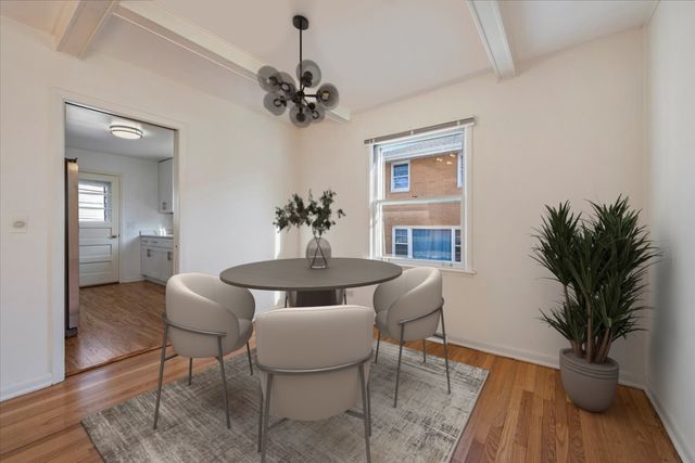 578 Ivy Court, Lake Forest, IL 60045