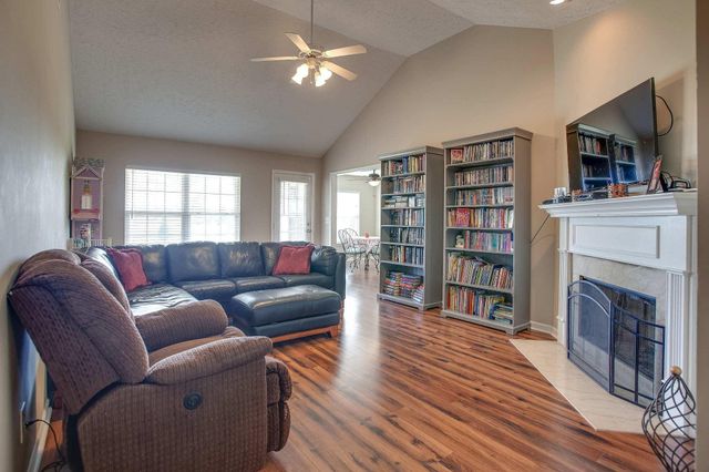3004 Ping Court, Spring Hill, TN 37174