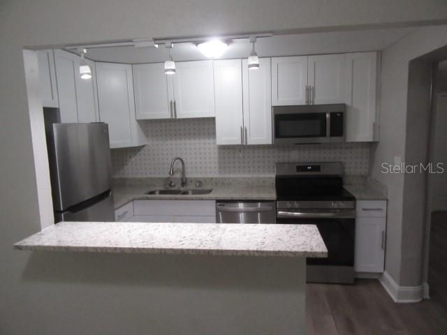 14402 13TH STREET, Dade City, FL 33523