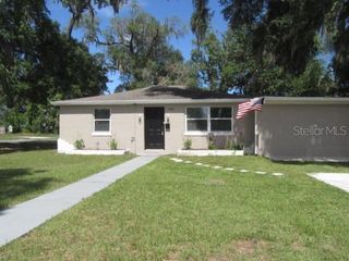 14402 13TH STREET, Dade City, FL 33523