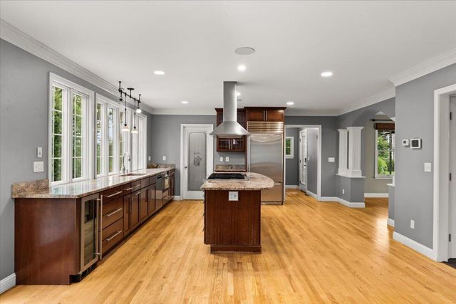 22 Red Pine Lane, Wareham, MA 02571