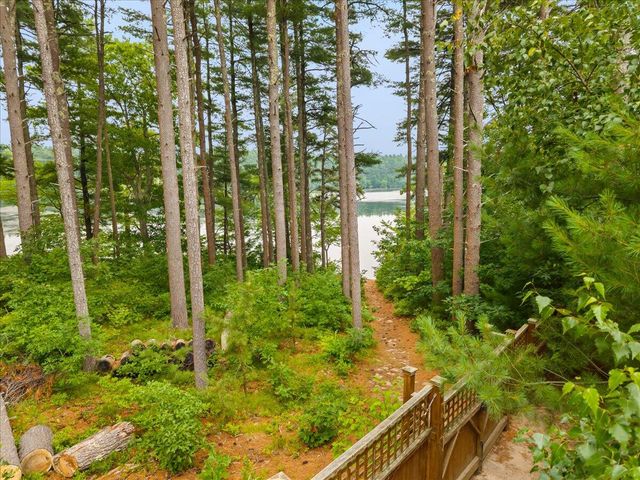 22 Red Pine Lane, Wareham, MA 02571