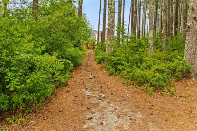 22 Red Pine Lane, Wareham, MA 02571