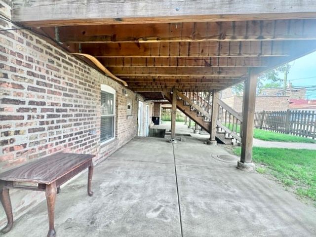 6115 N Claremont Avenue GS, Chicago, IL 60659