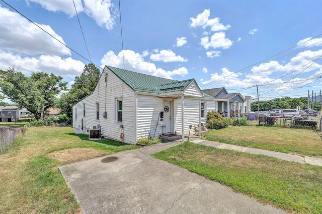 218 Maple ST, Salem, VA 24153