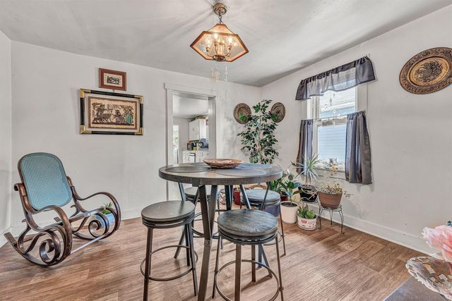 218 Maple ST, Salem, VA 24153