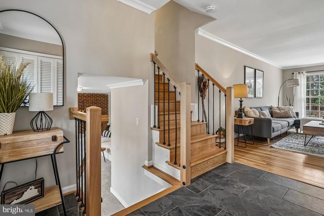 2502 WOODCUTTER CT, Reston, VA 20191