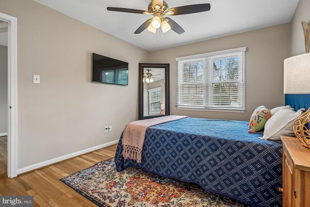 2502 WOODCUTTER CT, Reston, VA 20191