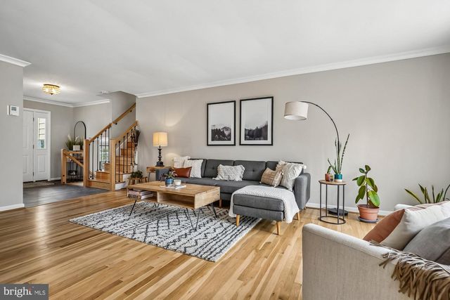 2502 WOODCUTTER CT, Reston, VA 20191