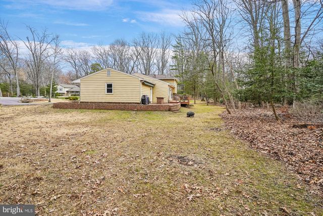 2502 WOODCUTTER CT, Reston, VA 20191