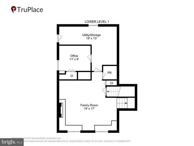 2502 WOODCUTTER CT, Reston, VA 20191