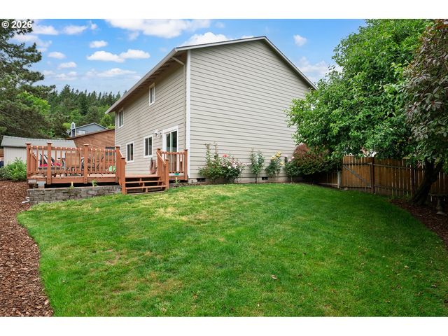 11240 Se CRANBERRY Loop, Clackamas, OR 97015