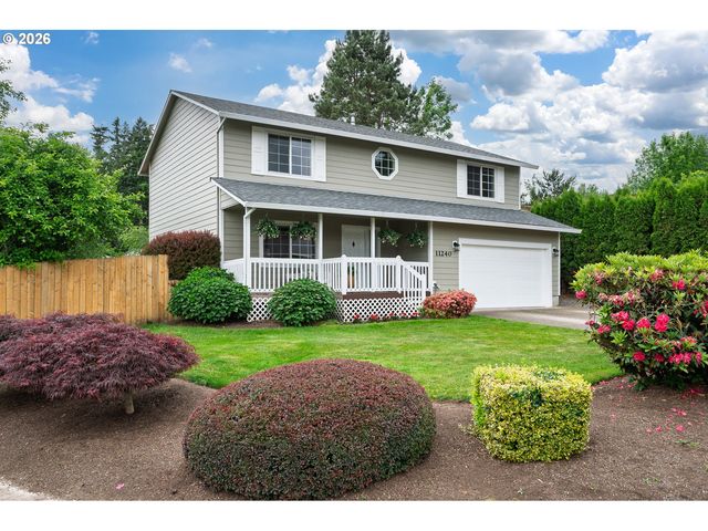 11240 Se CRANBERRY Loop, Clackamas, OR 97015