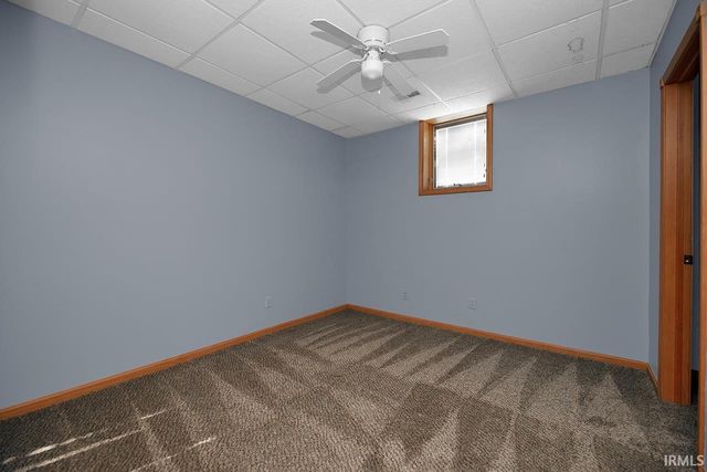 4392 Fox Run Drive, Syracuse, IN 46567