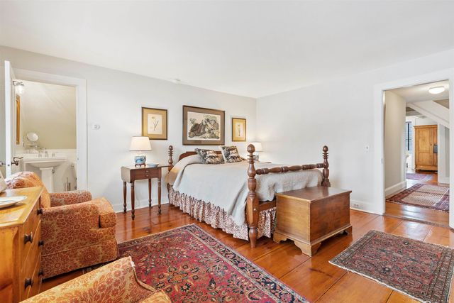 18 The Green, Woodstock, VT 05091