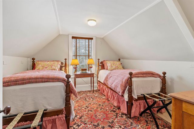18 The Green, Woodstock, VT 05091