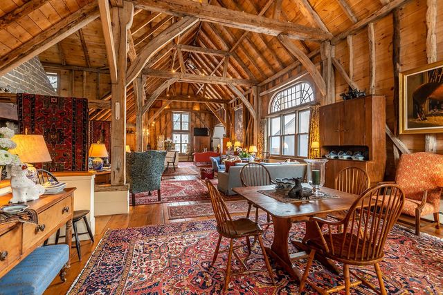 18 The Green, Woodstock, VT 05091
