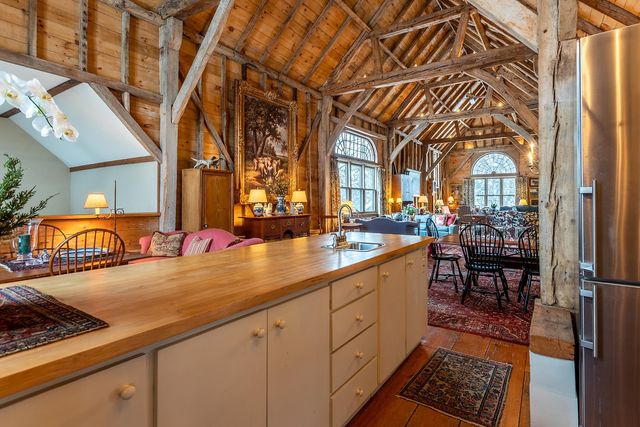 18 The Green, Woodstock, VT 05091