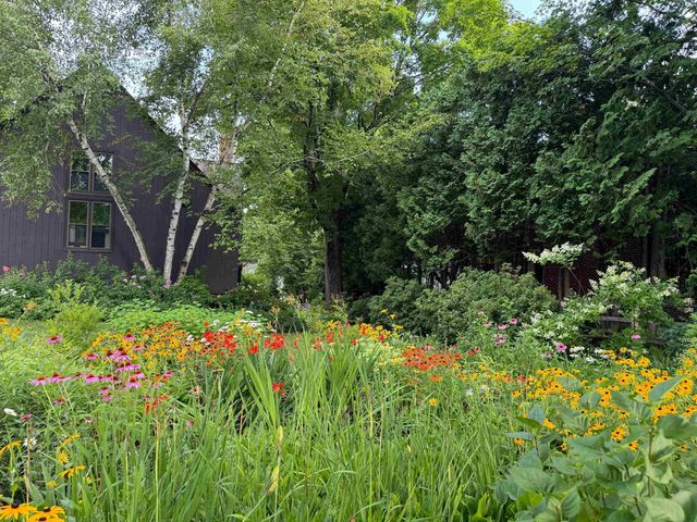 18 The Green, Woodstock, VT 05091