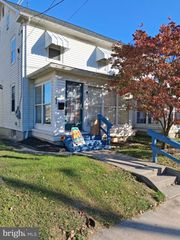 755-757 BROADWAY, Hanover, PA 17331