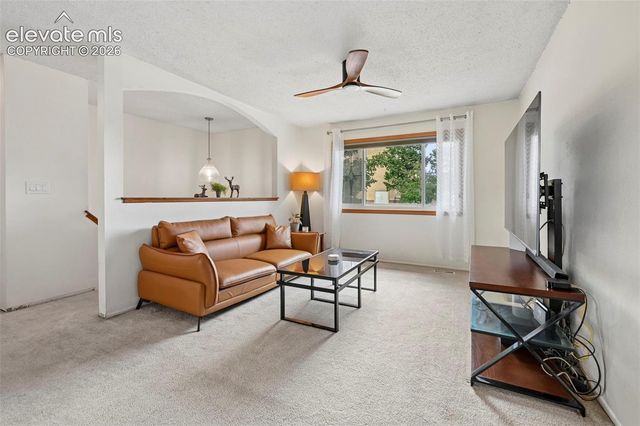 33 Washington Street, Monument, CO 80132