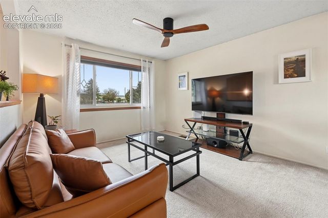 33 Washington Street, Monument, CO 80132