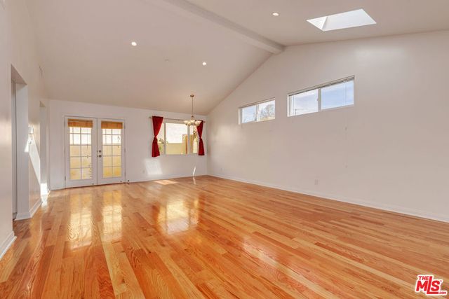 4333 Westlawn Avenue, Los Angeles, CA 90066