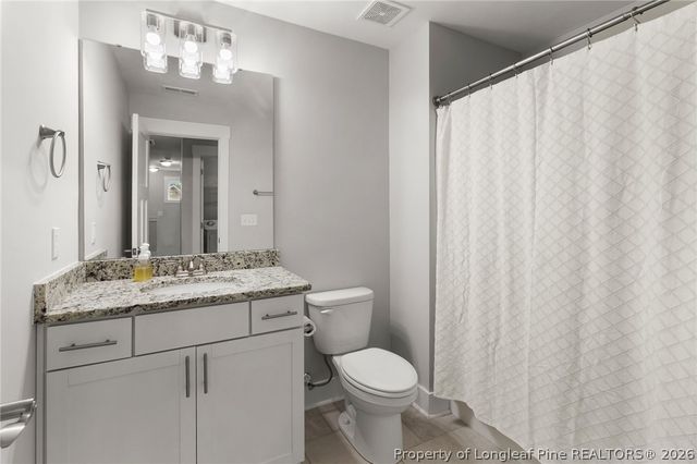 105 Woodford Lane, Vass, NC 28394
