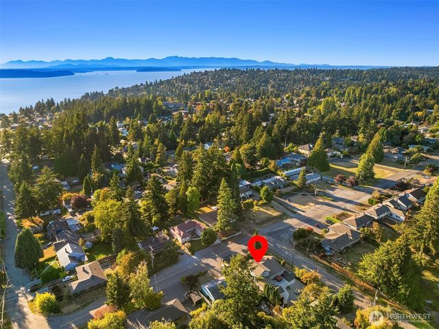 11902 21st Avenue SW, Burien, WA 98146