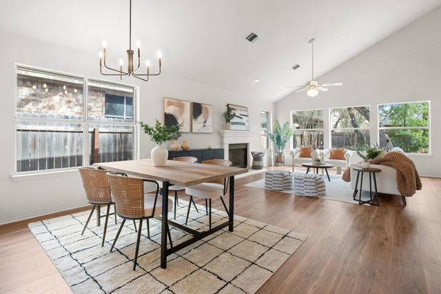 2804 Hannah Kay LN, Cedar Park, TX 78613