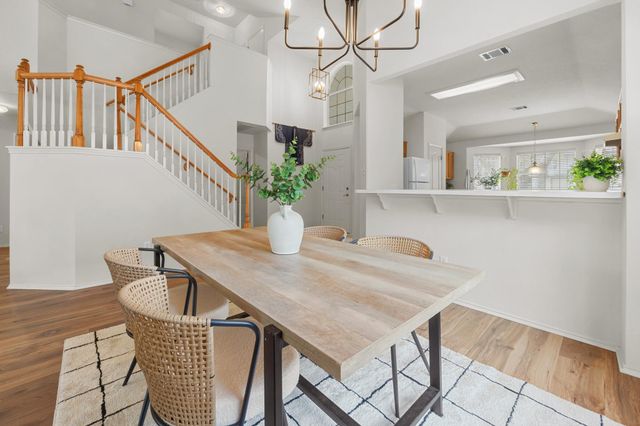 2804 Hannah Kay LN, Cedar Park, TX 78613