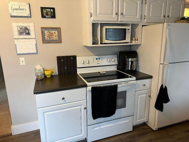 3109 Rogers Lane Avenue, Wyoming, MI 49509