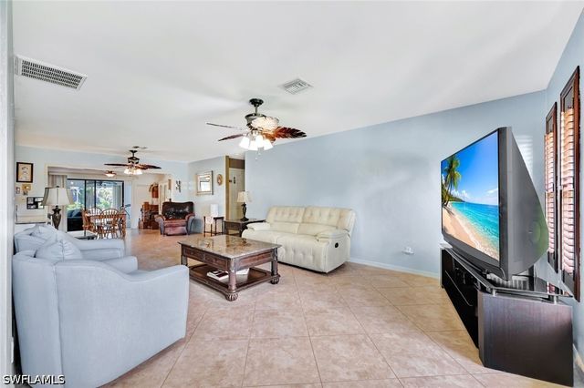 360 16th AVE NW, Naples, FL 34120