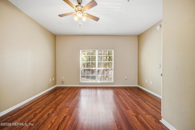 7800 POINT MEADOWS Drive 621, Jacksonville, FL 32256