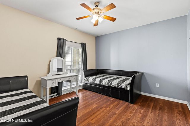 7800 POINT MEADOWS Drive 621, Jacksonville, FL 32256