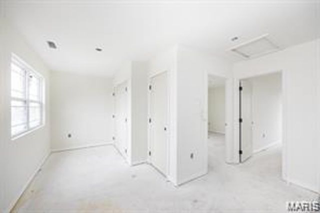 421 Chamberlain, Troy, IL 62294