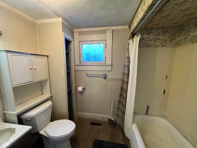 316 W 2nd Street, Anderson, IN 46016