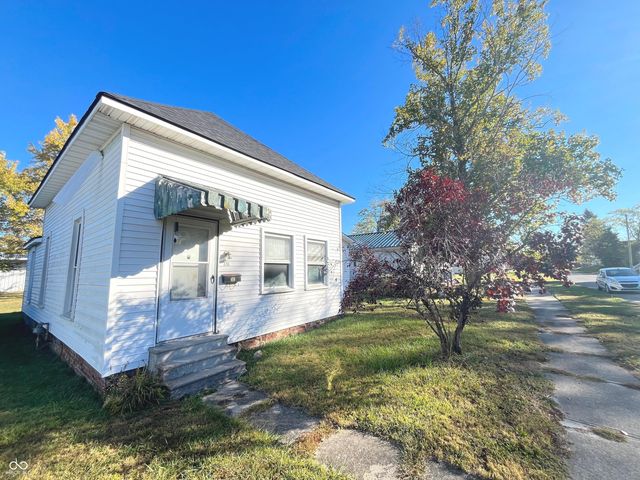 316 W 2nd Street, Anderson, IN 46016
