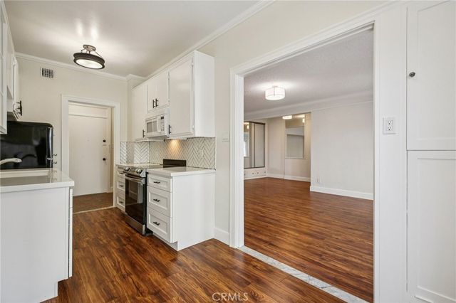 140 Linden Avenue 455, Long Beach, CA 90802