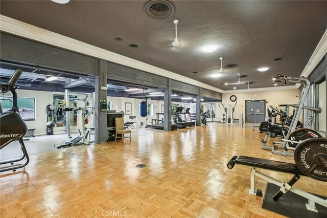 140 Linden Avenue 455, Long Beach, CA 90802