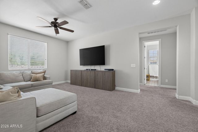 10738 W WHITEHORN Way, Peoria, AZ 85383