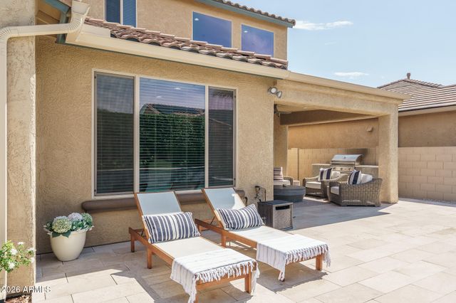 10738 W WHITEHORN Way, Peoria, AZ 85383