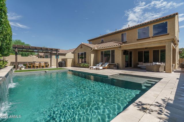 10738 W WHITEHORN Way, Peoria, AZ 85383